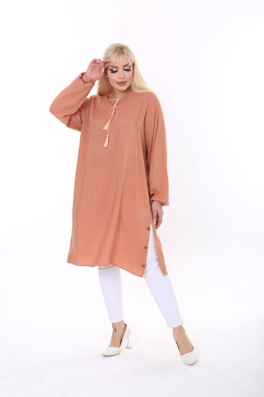 Knee length plus size top